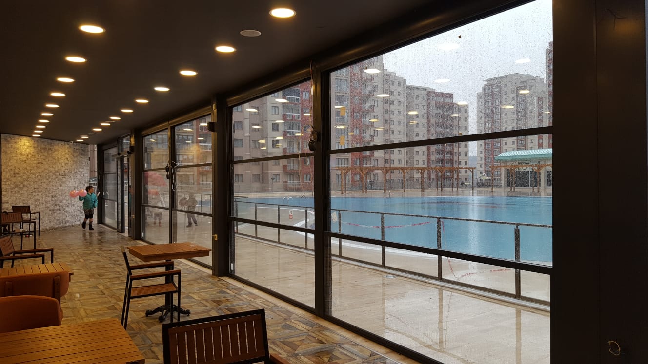 Geam Ghilotină Automat — Imaginea 2 din 11