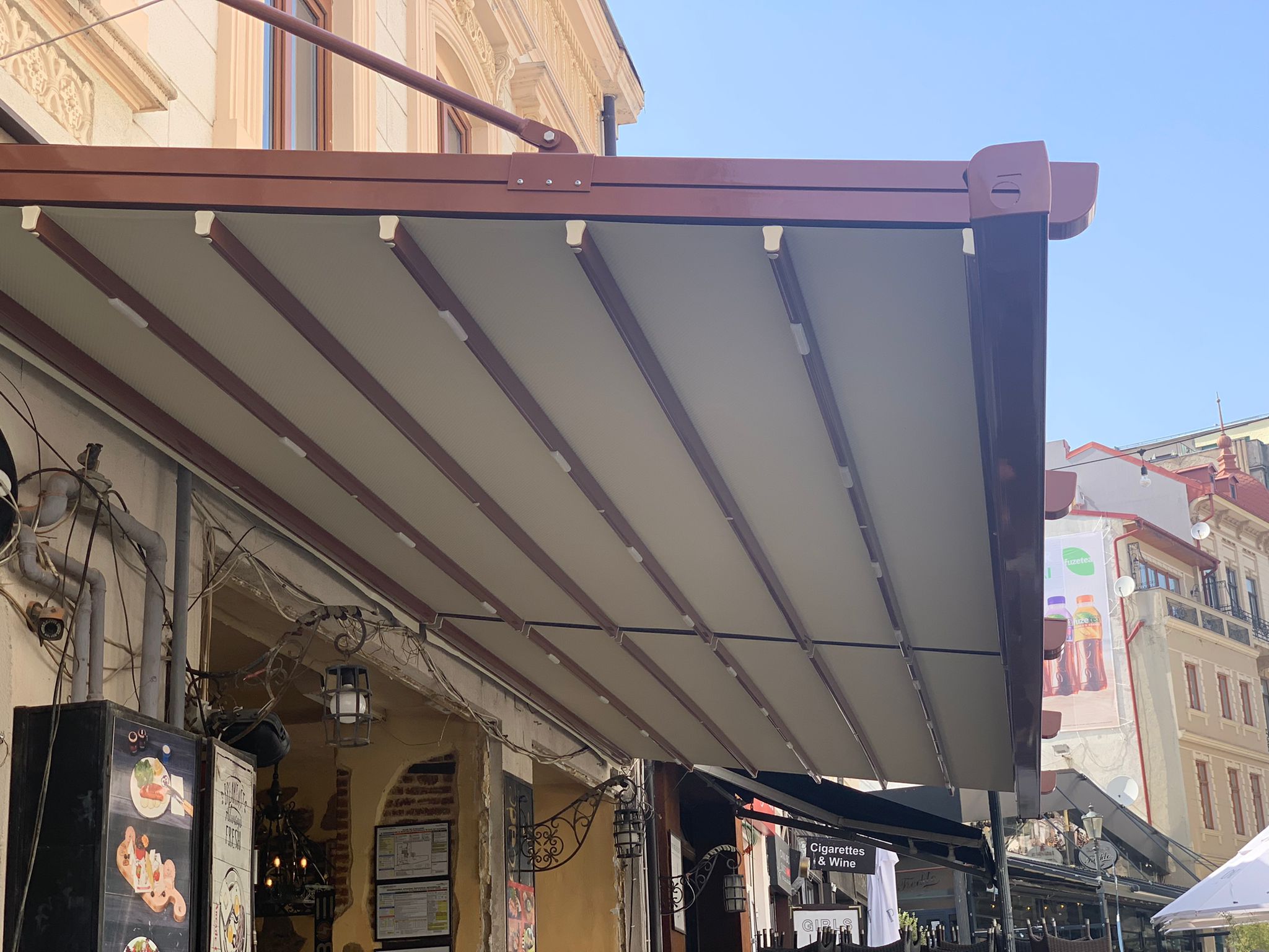ARCADE CENTRU VECHI — Imaginea 1 din 5