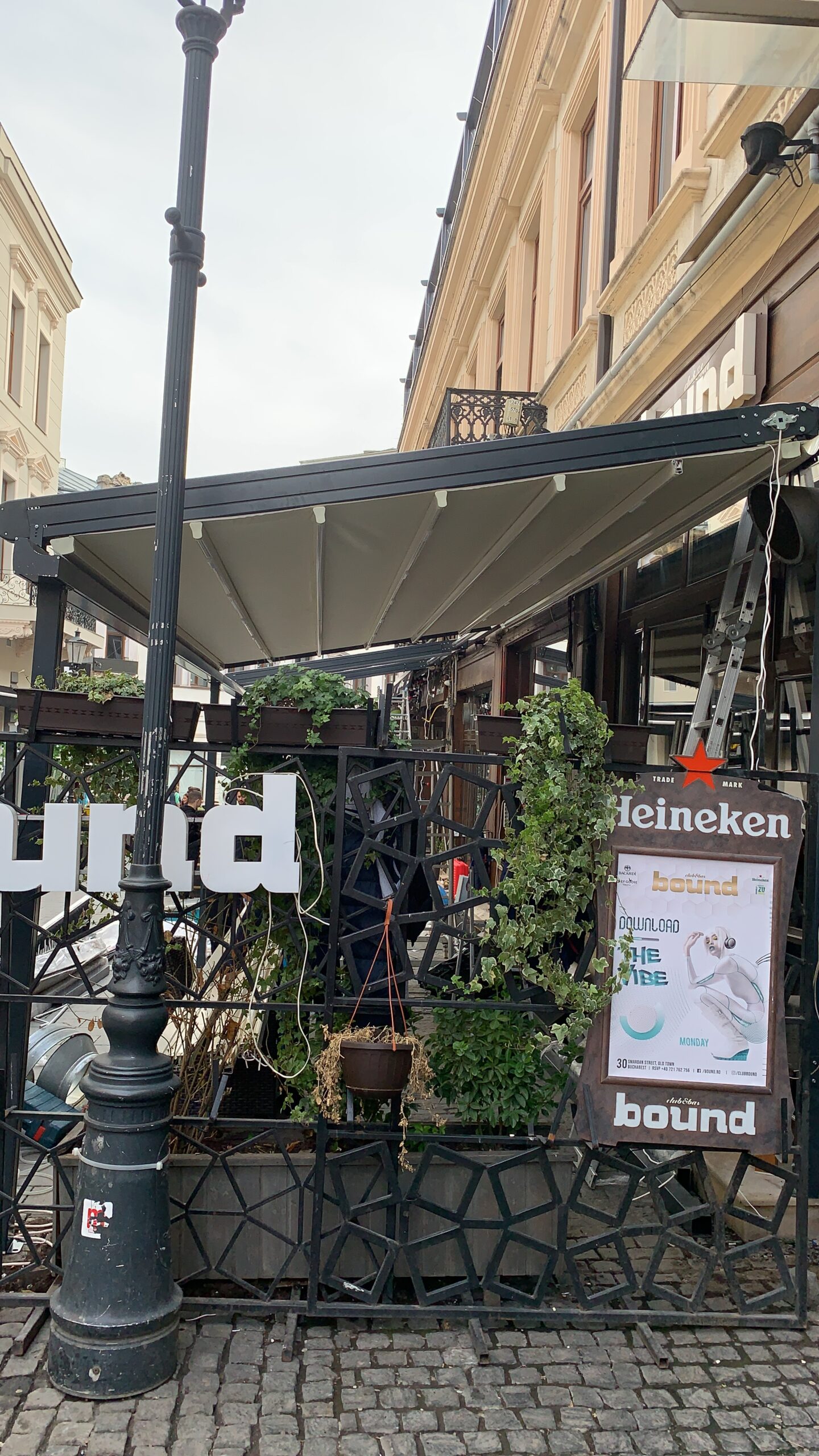 BOUND CENTRU VECHI