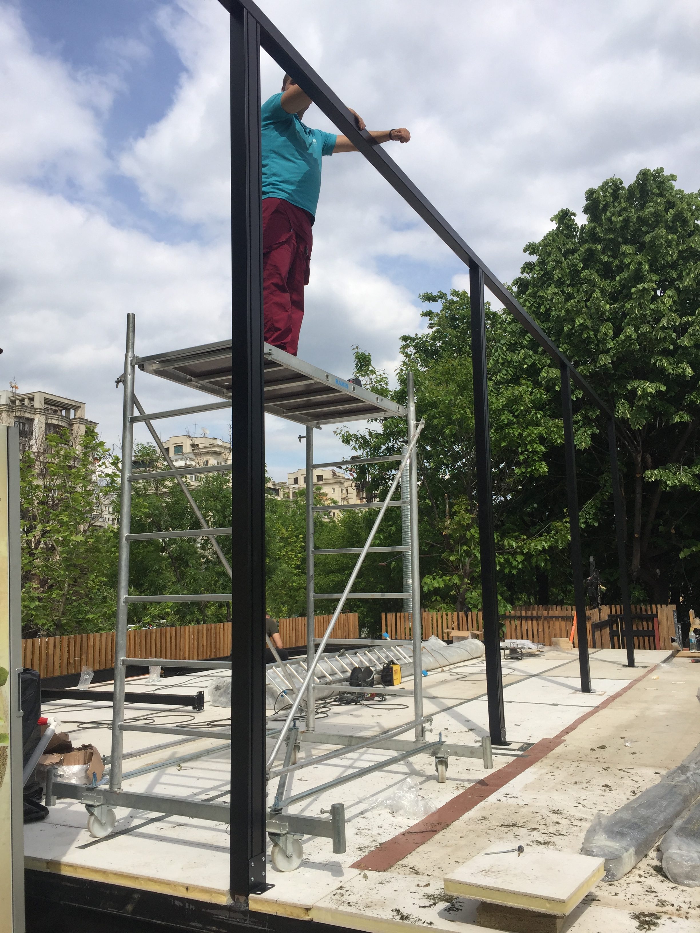 Amenajări terase în Timișoara — Pergole retractabile moderne